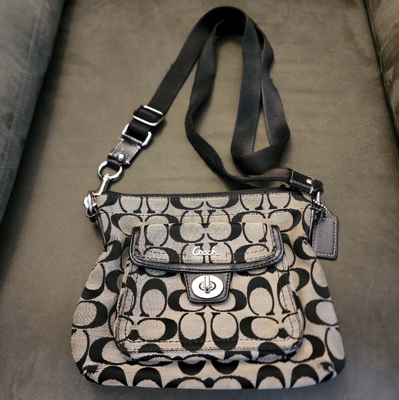 Coach Crossbody - Picture 3 of 3